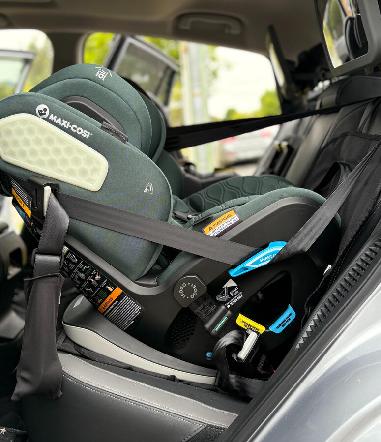Untitled Britax Unity ISOFIX Installed